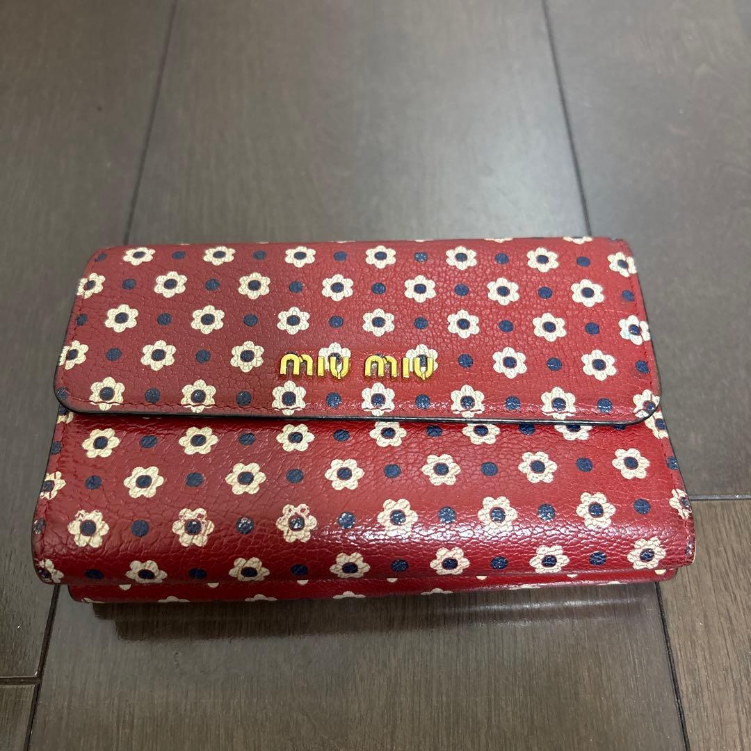 miu miu 花柄 二つ折り財布
