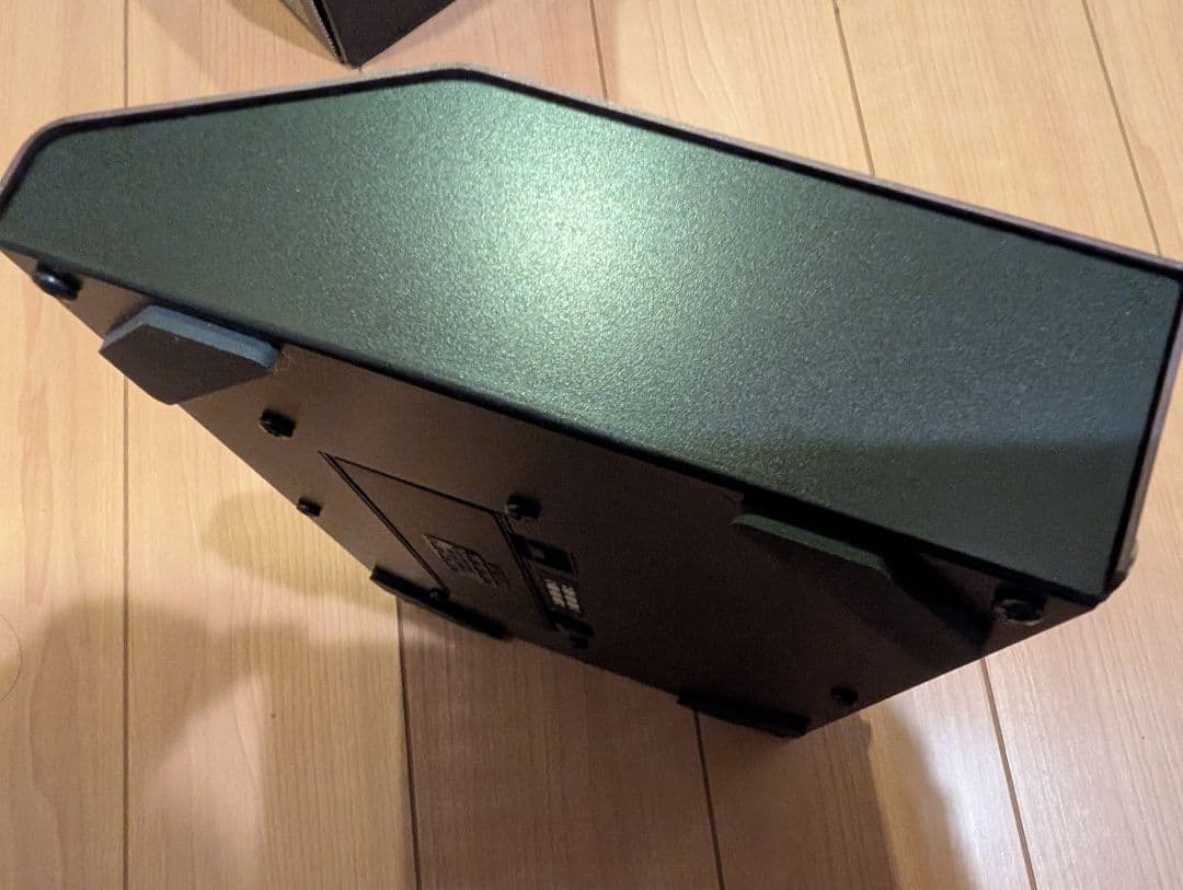 BOSS AD-10 アコースティックプリアンプ