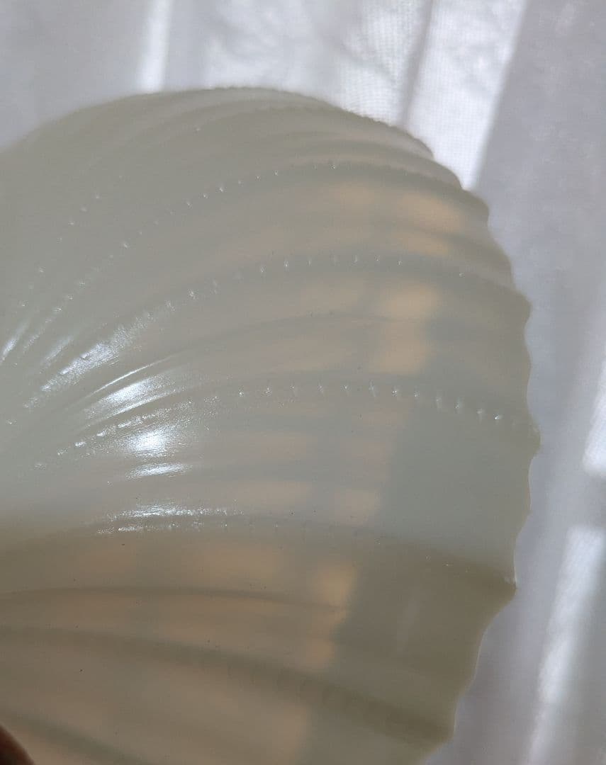 マクベス・エバンス　モナックス　ミルクガラス　リブデザインランプシェード