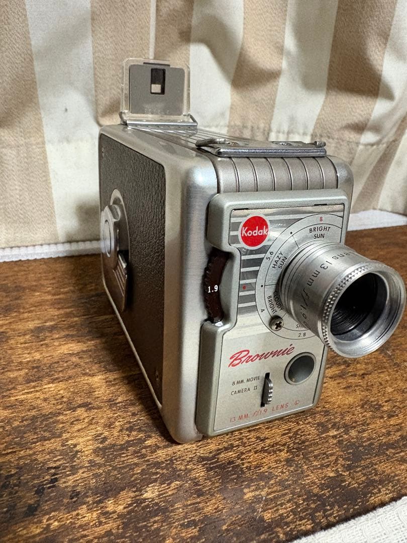 値下げコダック・ブラウニー8mmムービーカメラ希少な当時もの元箱 説明書等付