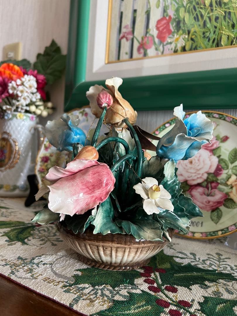 カポディモンテ　陶花　オブジェ　イタリア　チューリップ