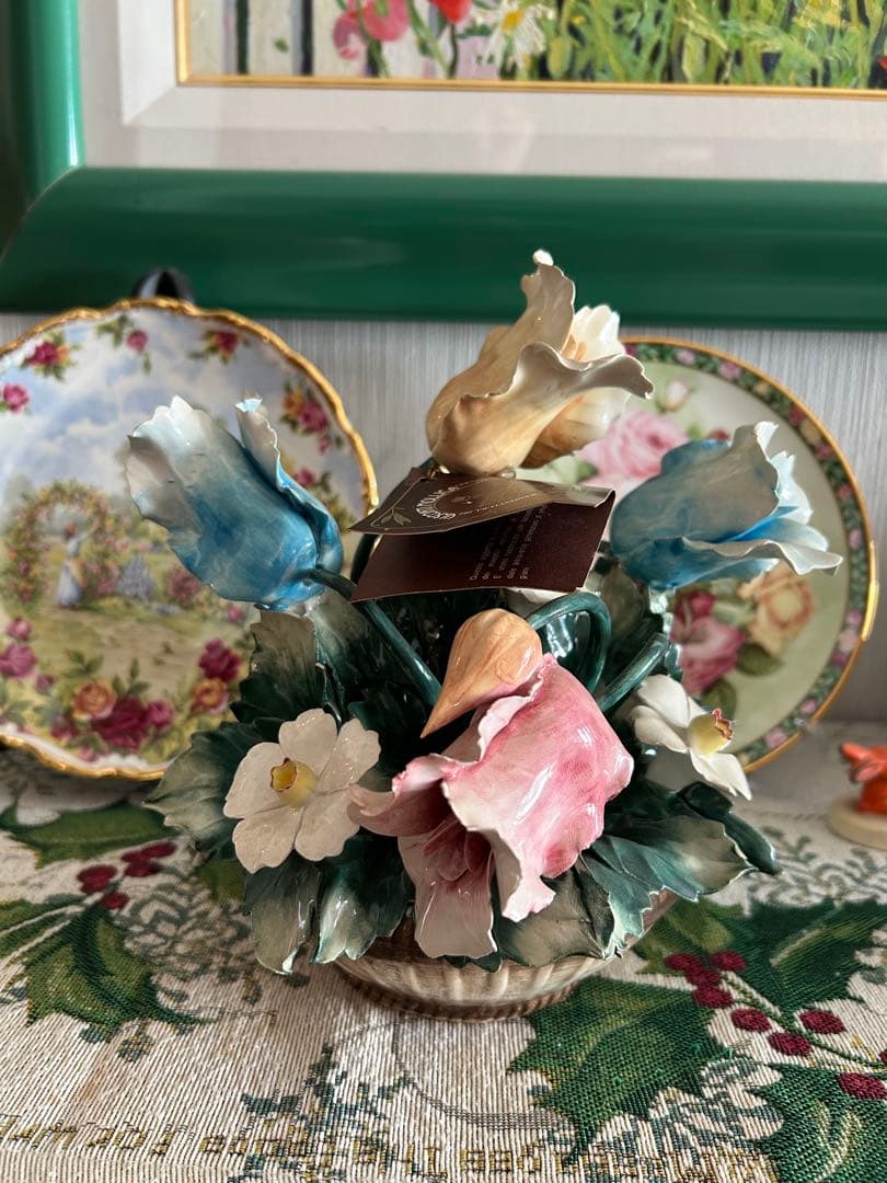 カポディモンテ　陶花　オブジェ　イタリア　チューリップ