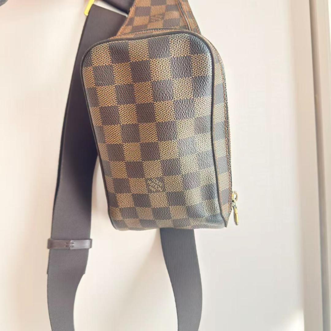 Louis Vuitton ダミエショルダーバッグ