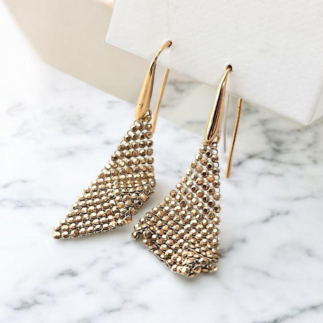 【美品】スワロフスキー　フィットスモールピアス　ゴールドカラー