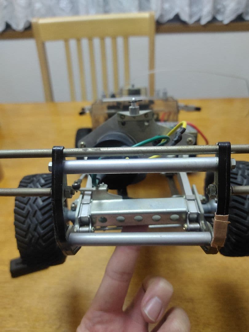 80年代◆タミヤ初代トヨタハイラックス　四駆ラジコン◆1/10スケール