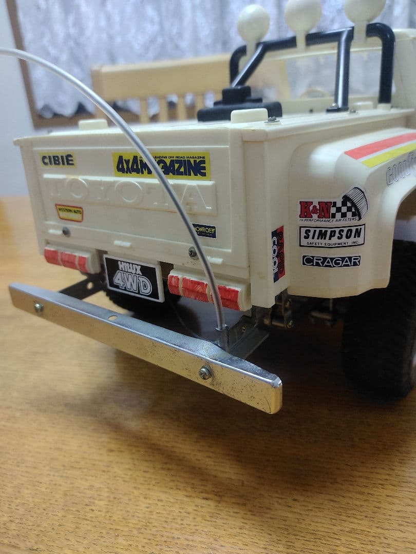 80年代◆タミヤ初代トヨタハイラックス　四駆ラジコン◆1/10スケール