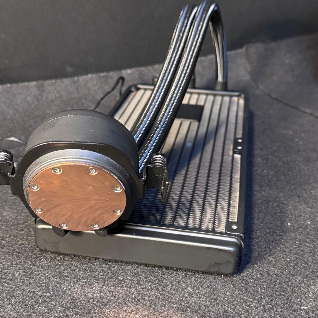 Fractal Design Lumen S28v2 280水冷CPUクーラー