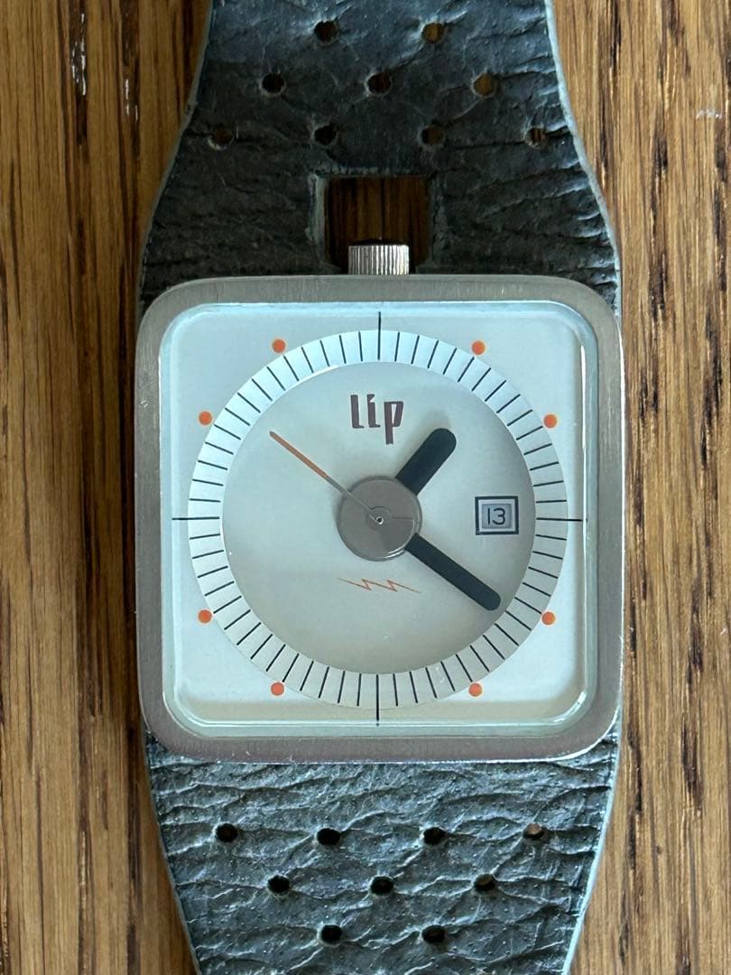 LIP リップ　腕時計 稼働