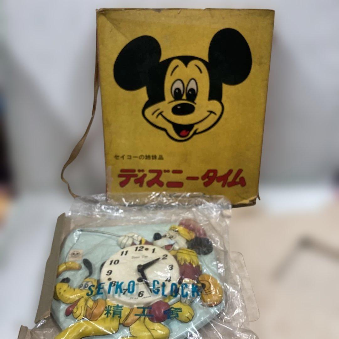 1962年に、精工舎が日本製初SEIKOディズニータイムの子供向けの時計を発売