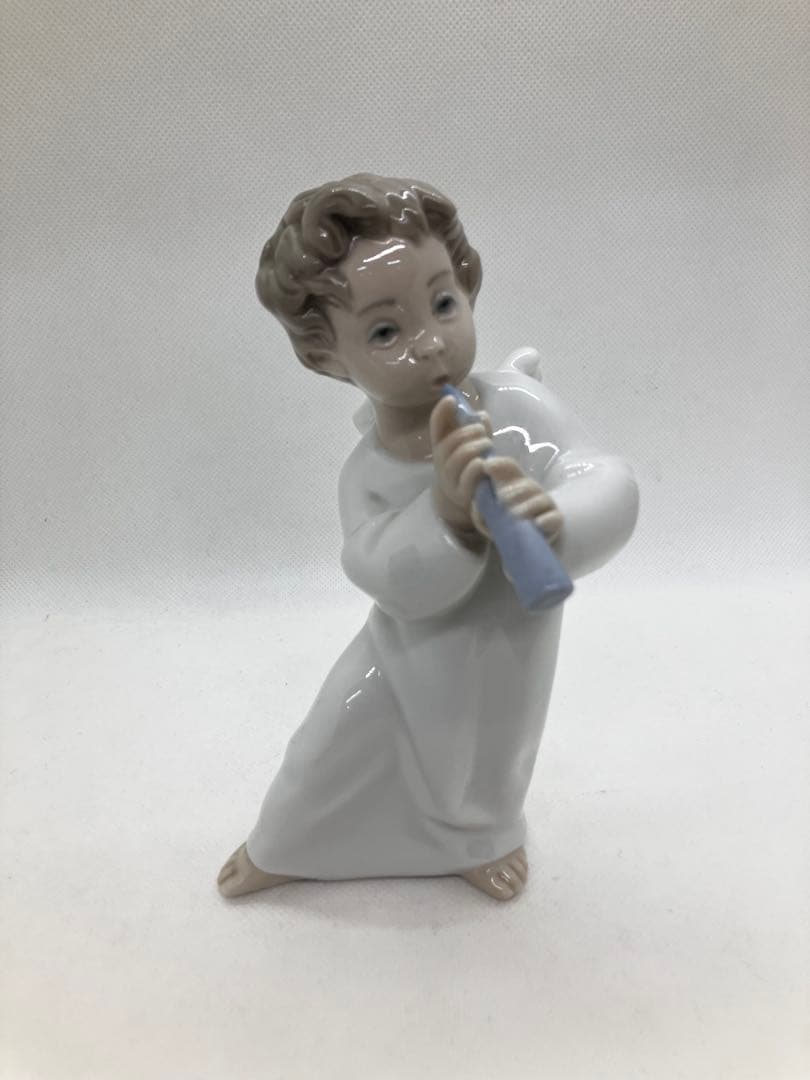リアドロ　LLADRO 陶器人形