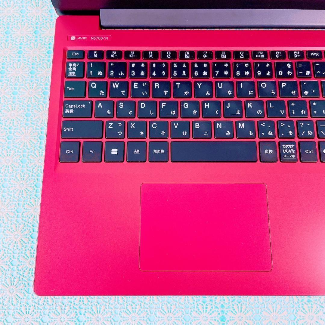 第8世代Corei7✨️薄型赤ノートパソコンWin11ブルーレイSSDカメラ1TB