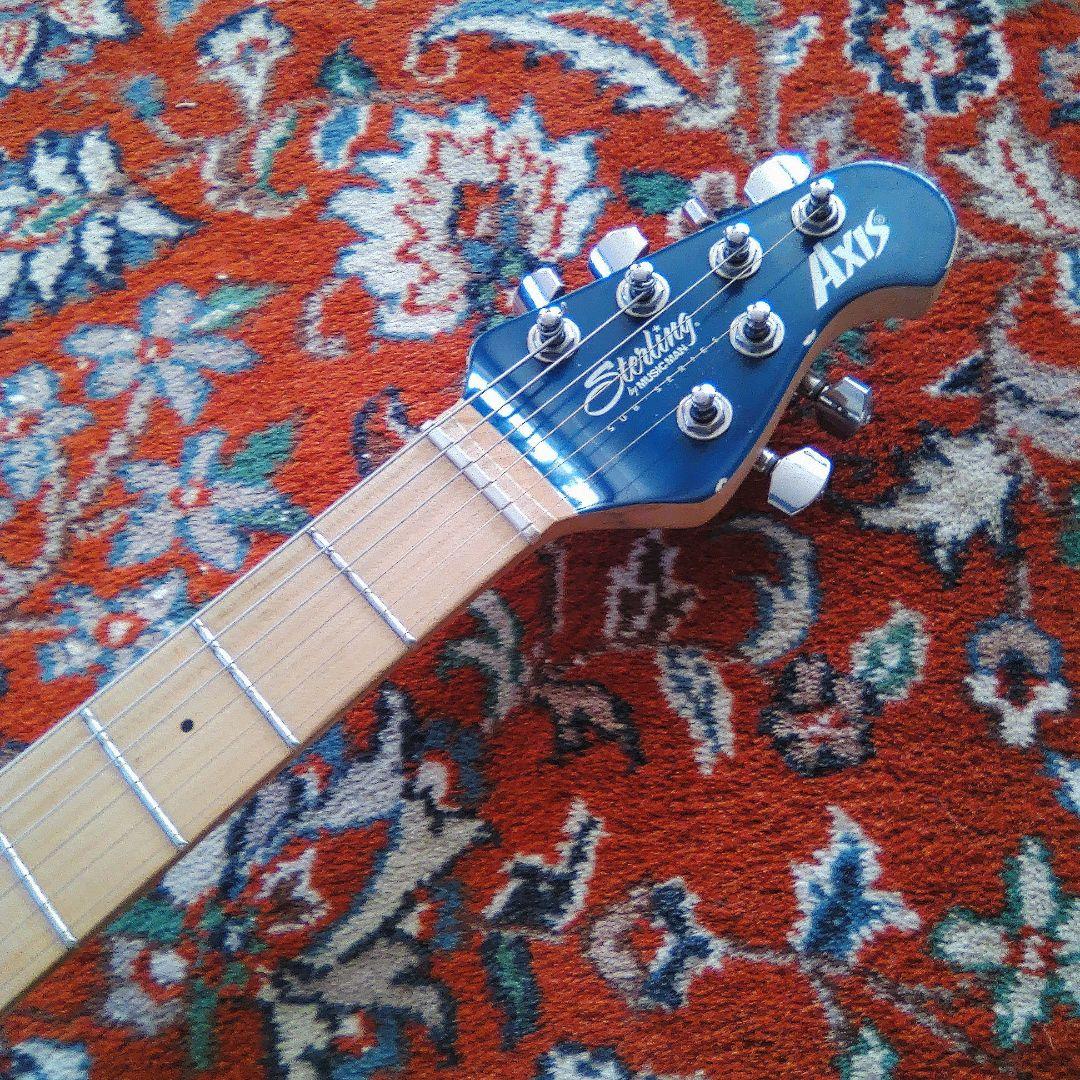 Sterling by Musicman Sub NB 中古