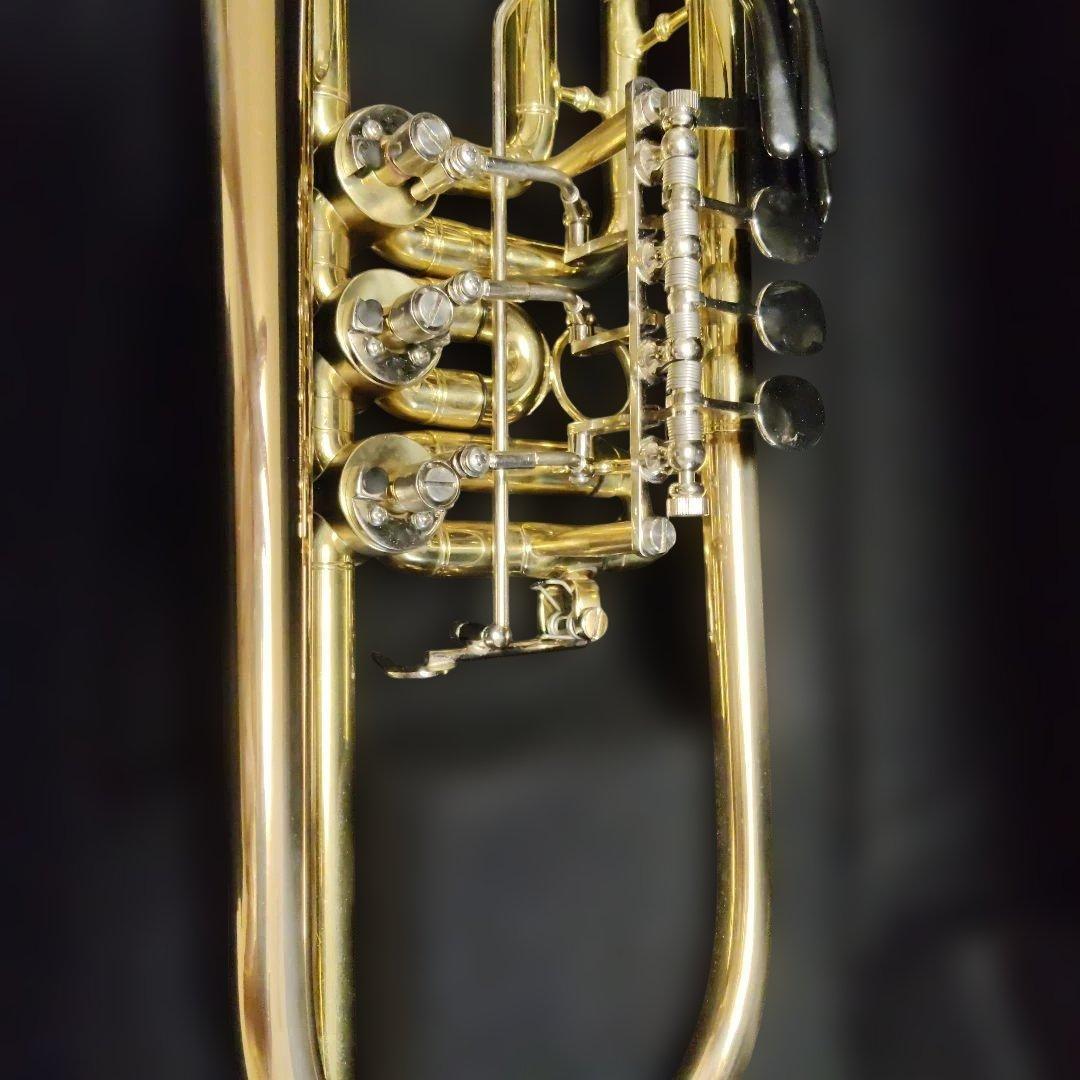 B管ロータリートランペット オクターブキー／トリガー付　※ブランドロゴ削り済