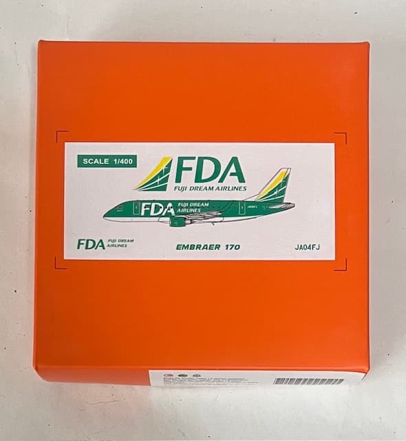 航空機・ヘリコプター FDA ERJ-170 JA04FJ Greem