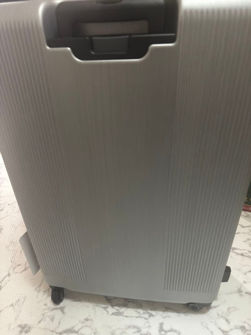 【ほぼ未使用】プロテカ トラクション２ ９６Ｌ スーツケース