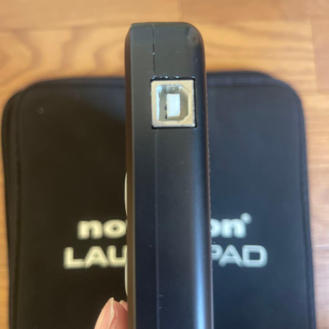 Novation Launchpad MIDIパッド