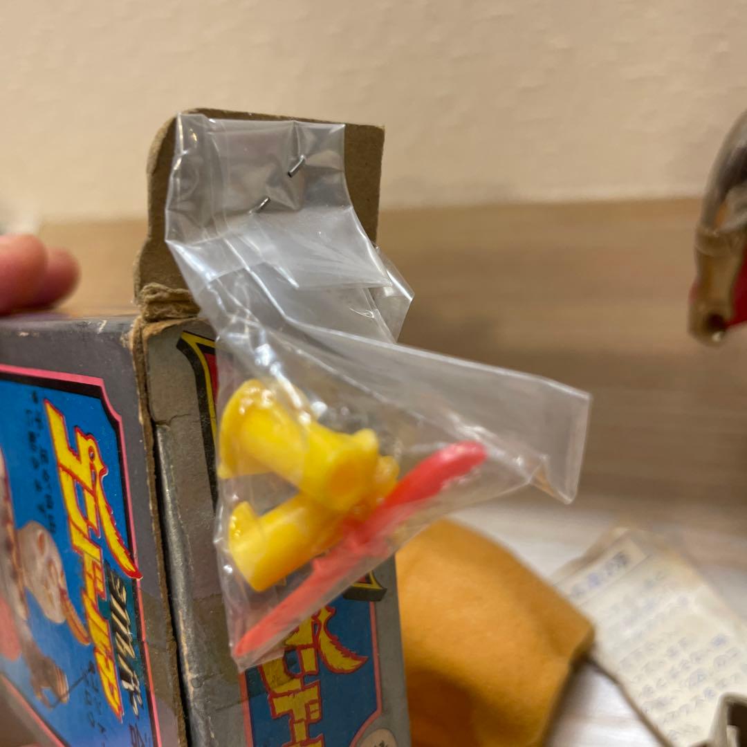 タカトク　コンドールマン　合金