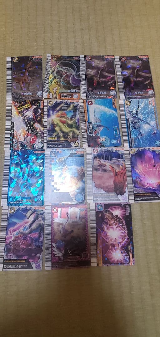 恐竜キング まとめ売り。 クリオロフォサウルスブラックティラノサウルス等