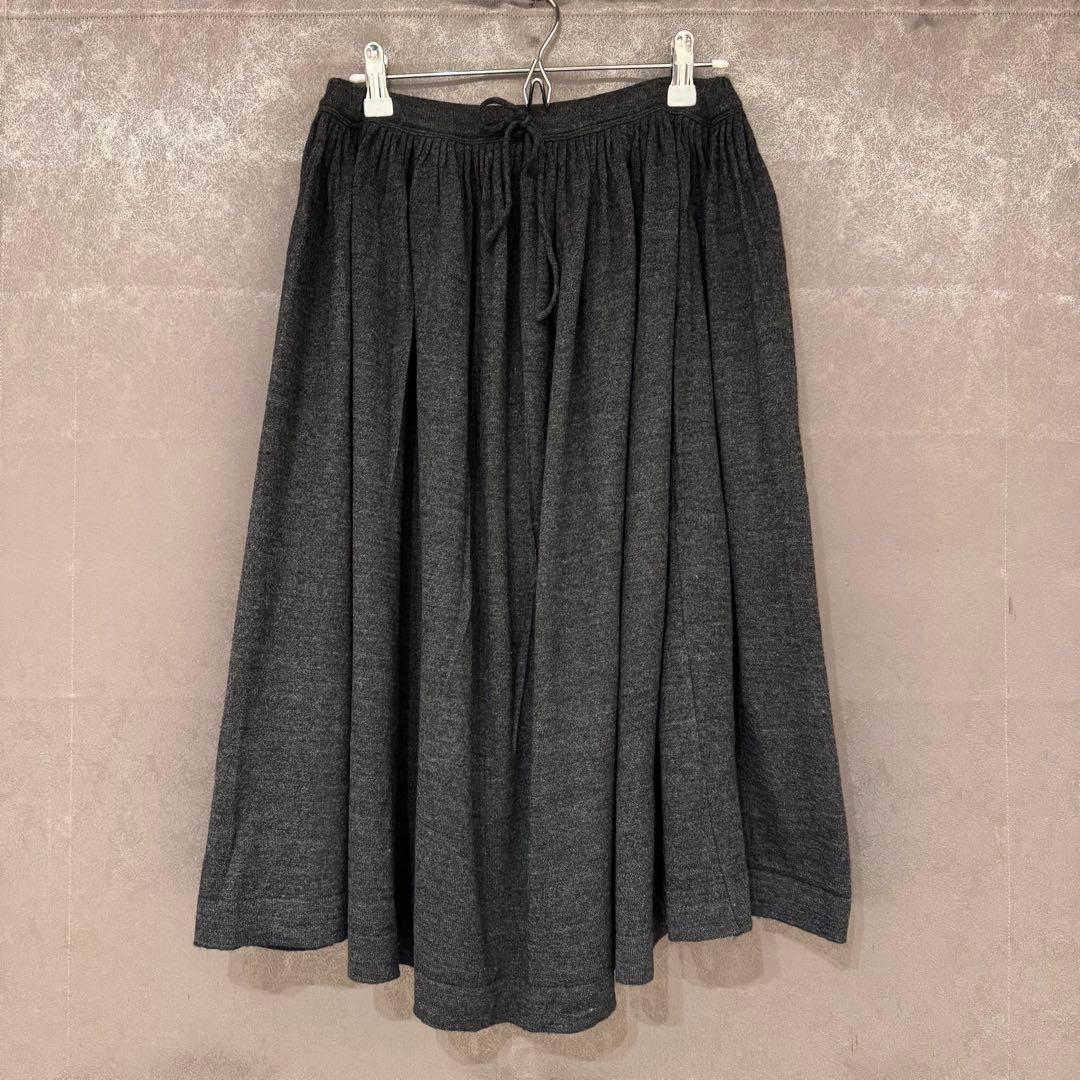 【未使用タグ付き】45R チャコールグレー ギャザースカート (サイズ0)