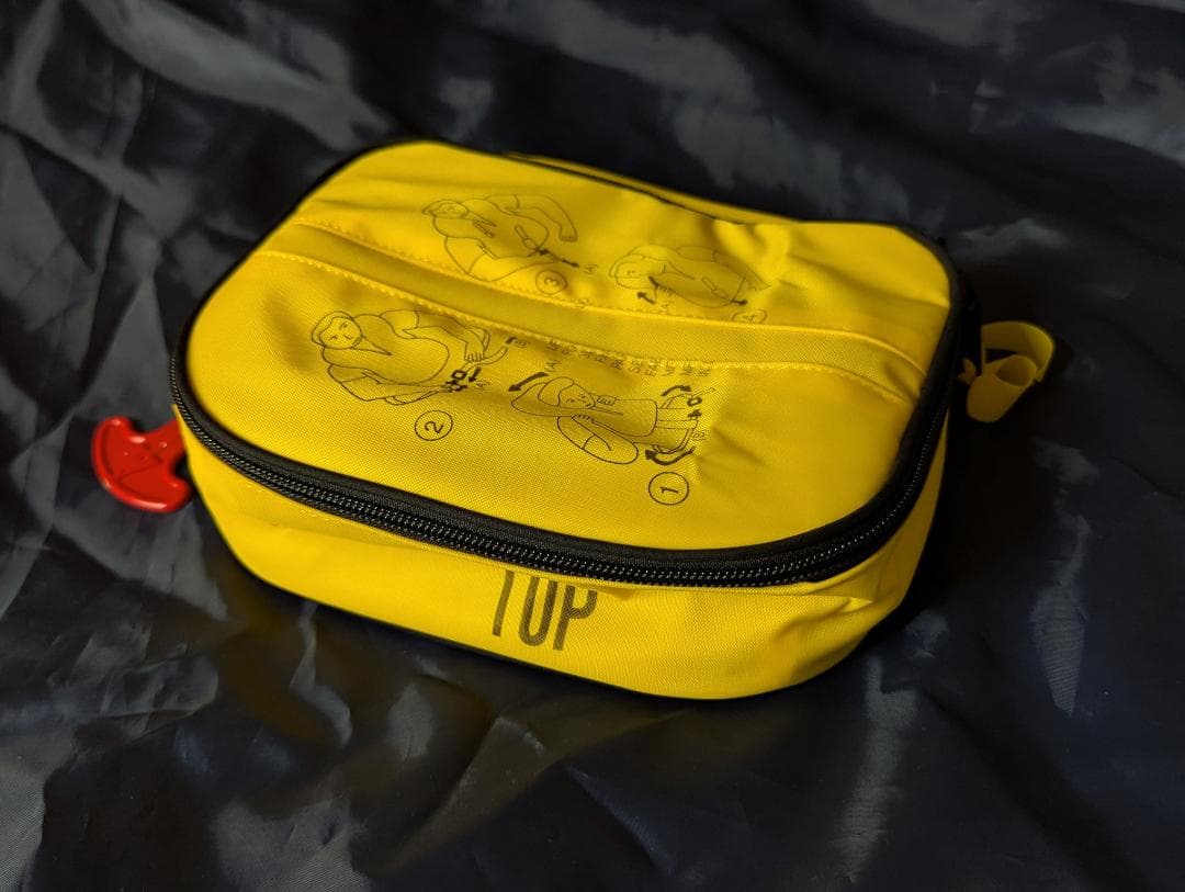 ＊お年玉特価＊ JAL ライフベスト ポーチ