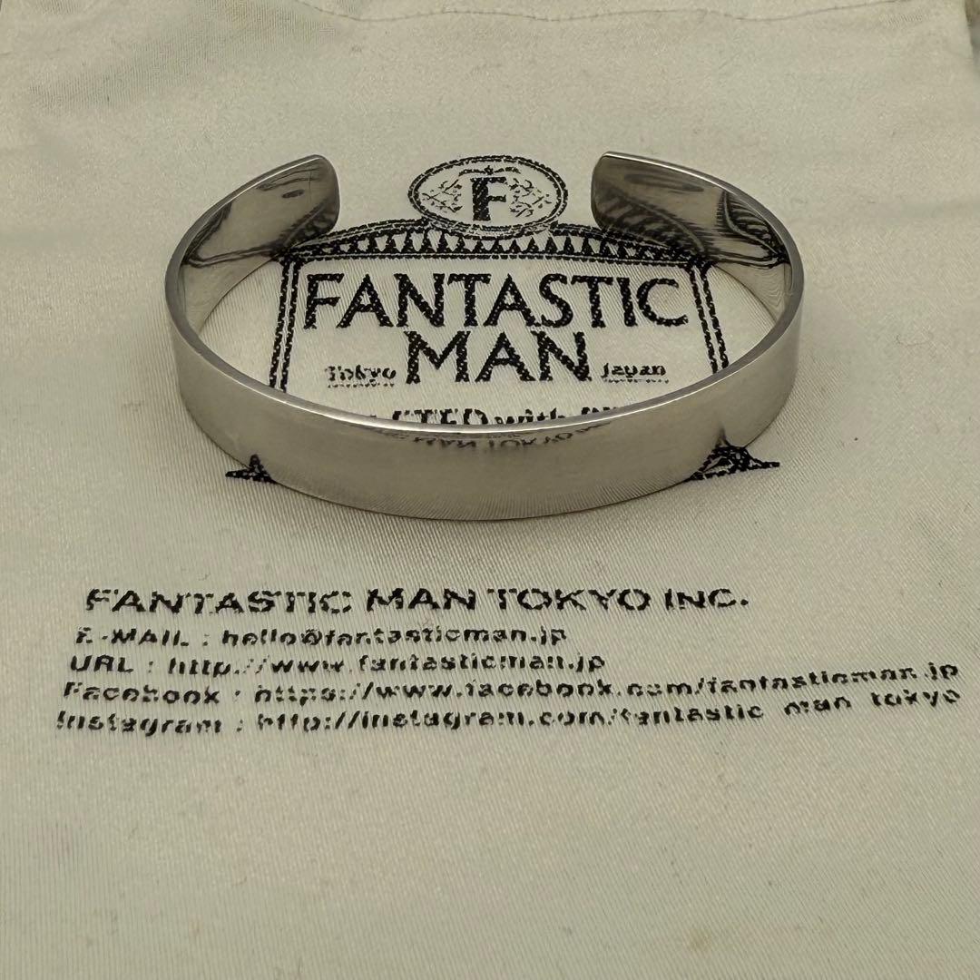 ファンタスティックマン バングル204