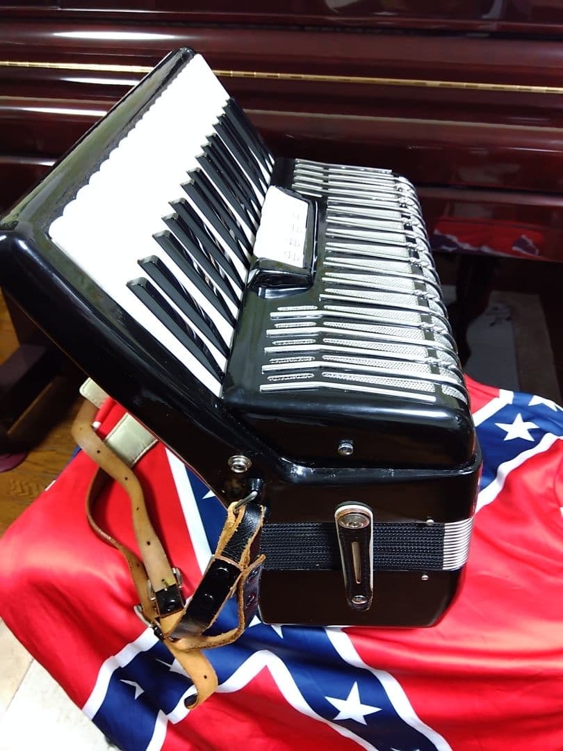 【動作現状品】YAMAHA 〈YA-80〉 アコーディオン 独奏用最高級モデル