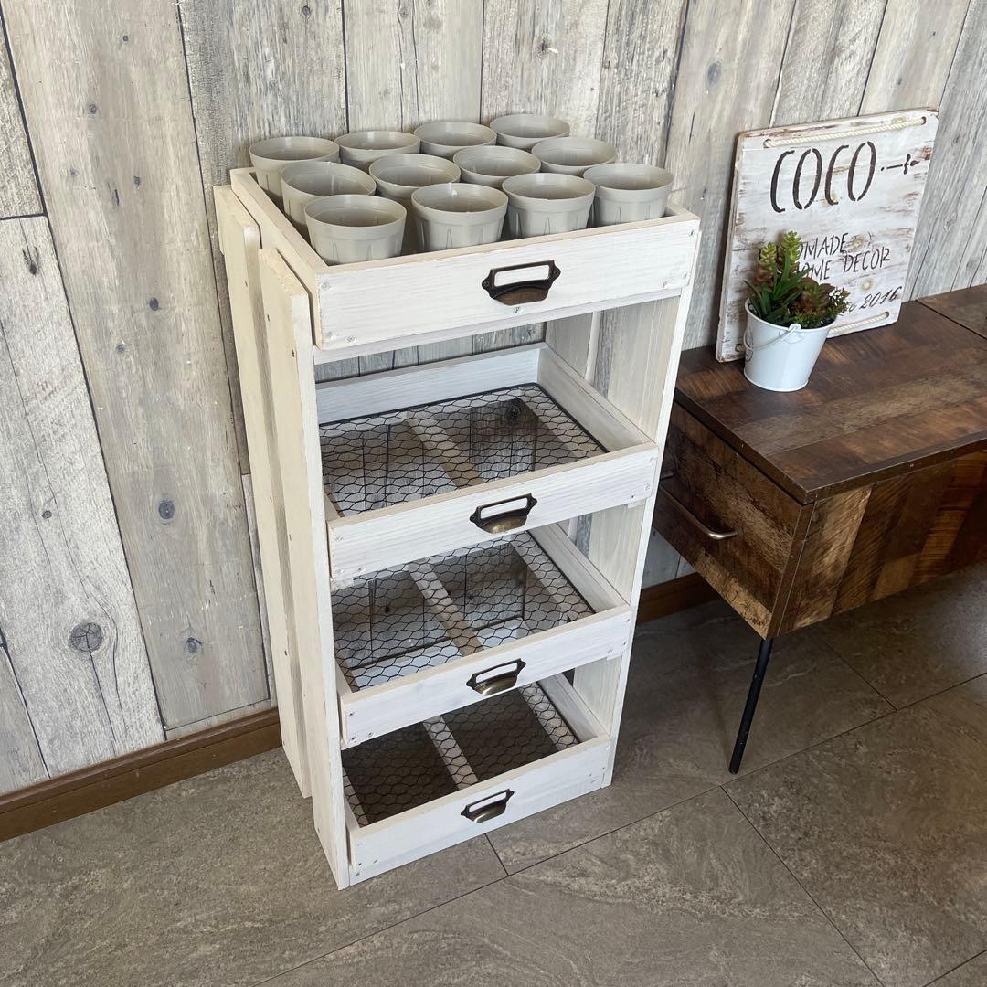 ホワイト4段　引き出し　ウッドシェルフ　ハンドメイド　家具