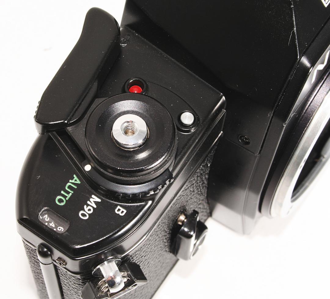 【完動/美品】Nikon ニコン EM 一眼レフフィルムカメラ ボディ