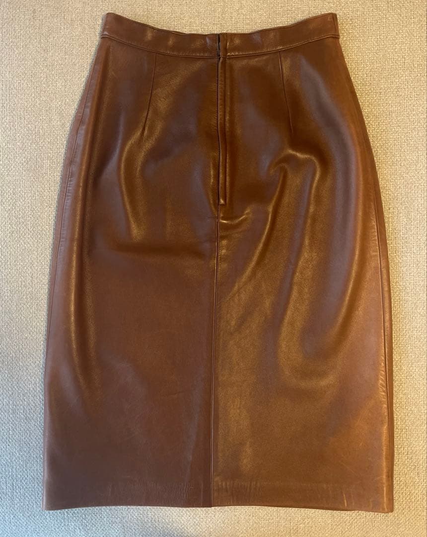 ロエベ　ブラウン　ラムレザー タイトスカート ひざ丈　サイズ38