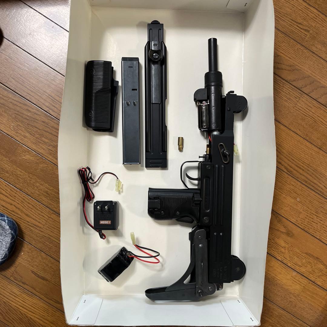 マルシンUZI SMGサブモデルガン　組立キット