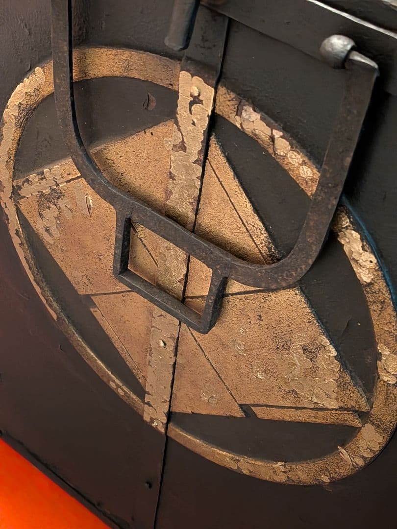 江戸時代前期変形四ツ菱御家紋入り甲冑用鎧櫃リペア扱いジャンク武具本歌難有り当時物