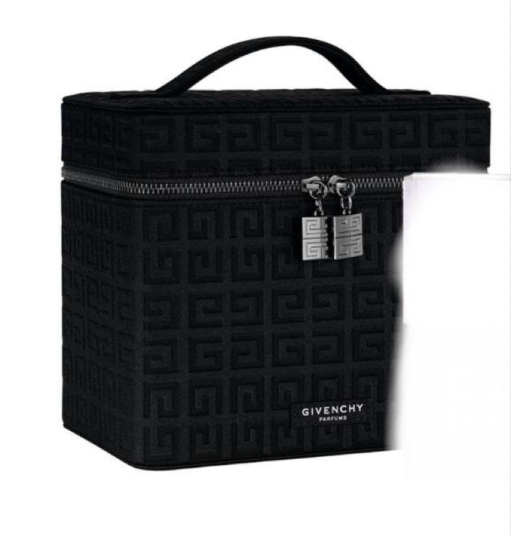 GIVENCHY PARFUMS ジバンシィ ノベルティ バニティポーチ