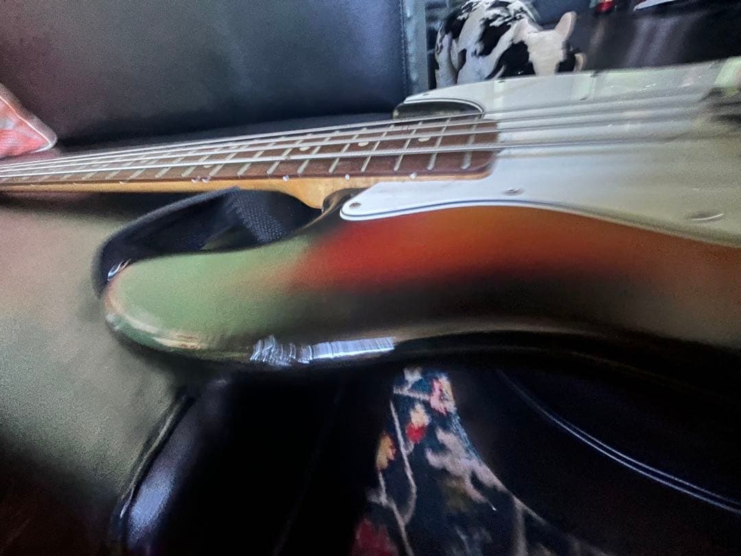 岸*陽様 希少！1994〜96年製　Fender Jazz Bass サンバース