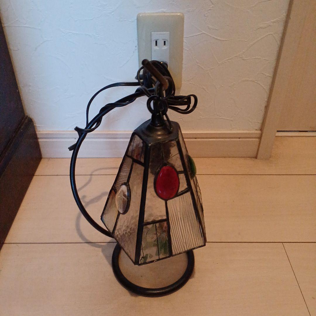 再値下げバンドメイドの、ステンドグラスの、ランプシェード。