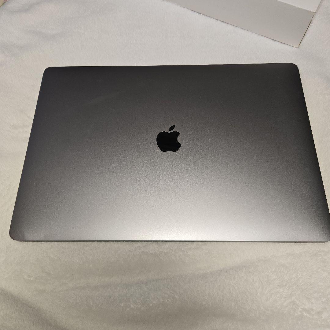 Apple MacBook Pro スペースグレー　15インチ　MVVJ2J/A