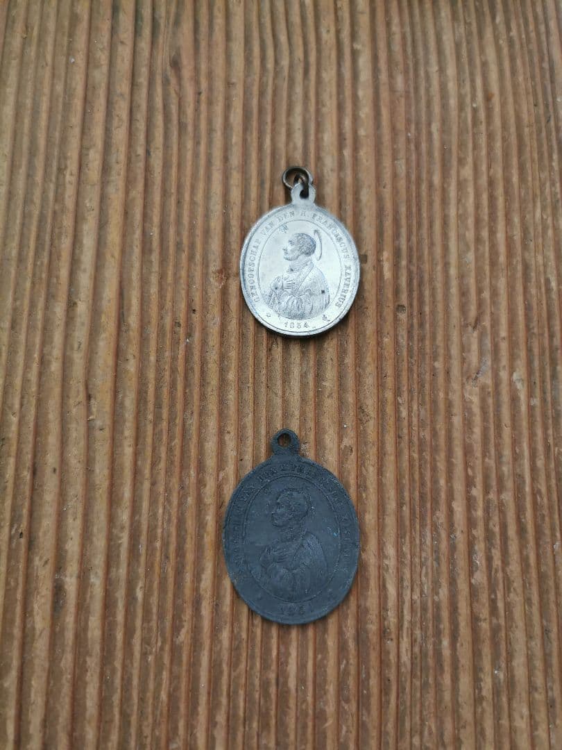 1854年アンティーク ザビエル＆キリストの心臓 異素材ラージメダイ ペアセット