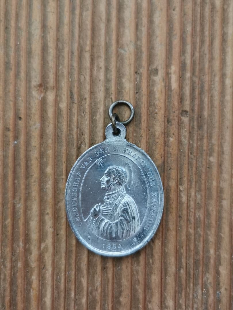 1854年アンティーク ザビエル＆キリストの心臓 異素材ラージメダイ ペアセット