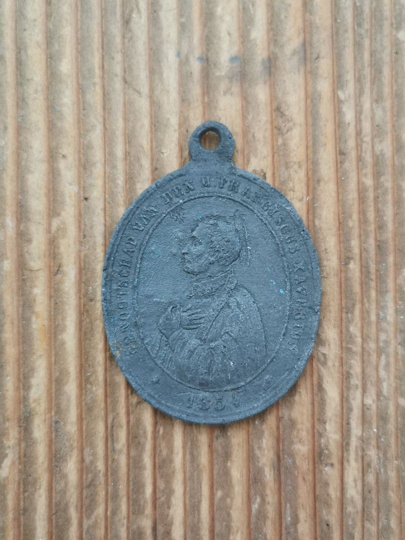 1854年アンティーク ザビエル＆キリストの心臓 異素材ラージメダイ ペアセット