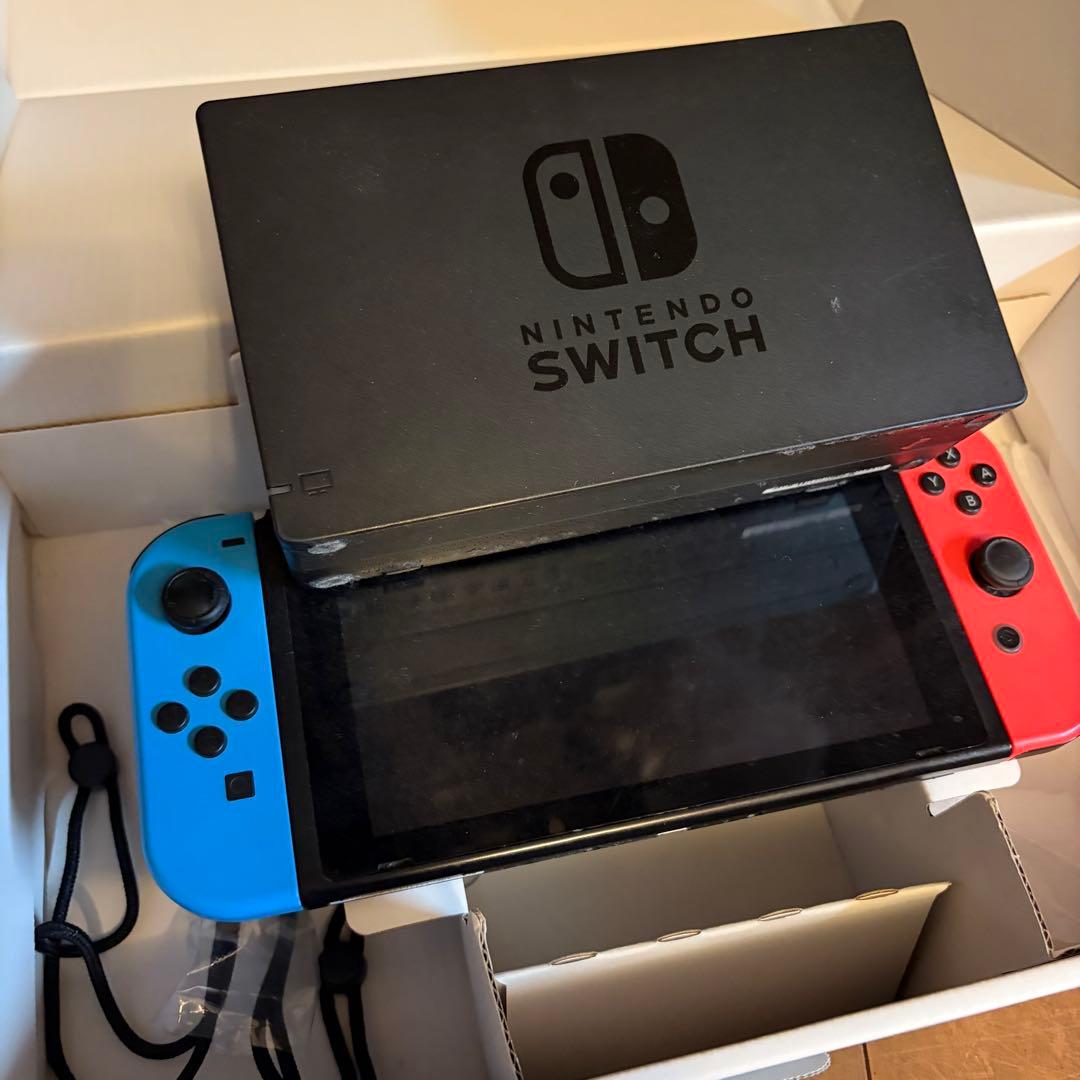 Nintendo Switch JOY-CONネオンブルー/ネオンレッド