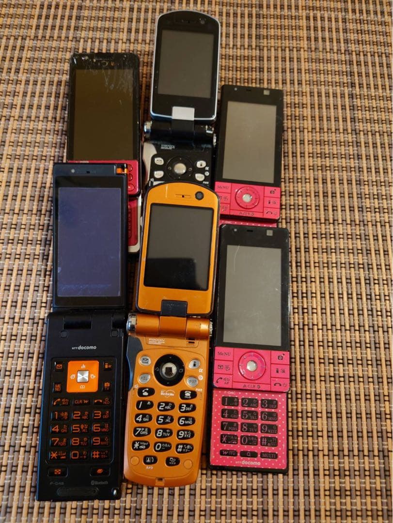 ガラケー6台