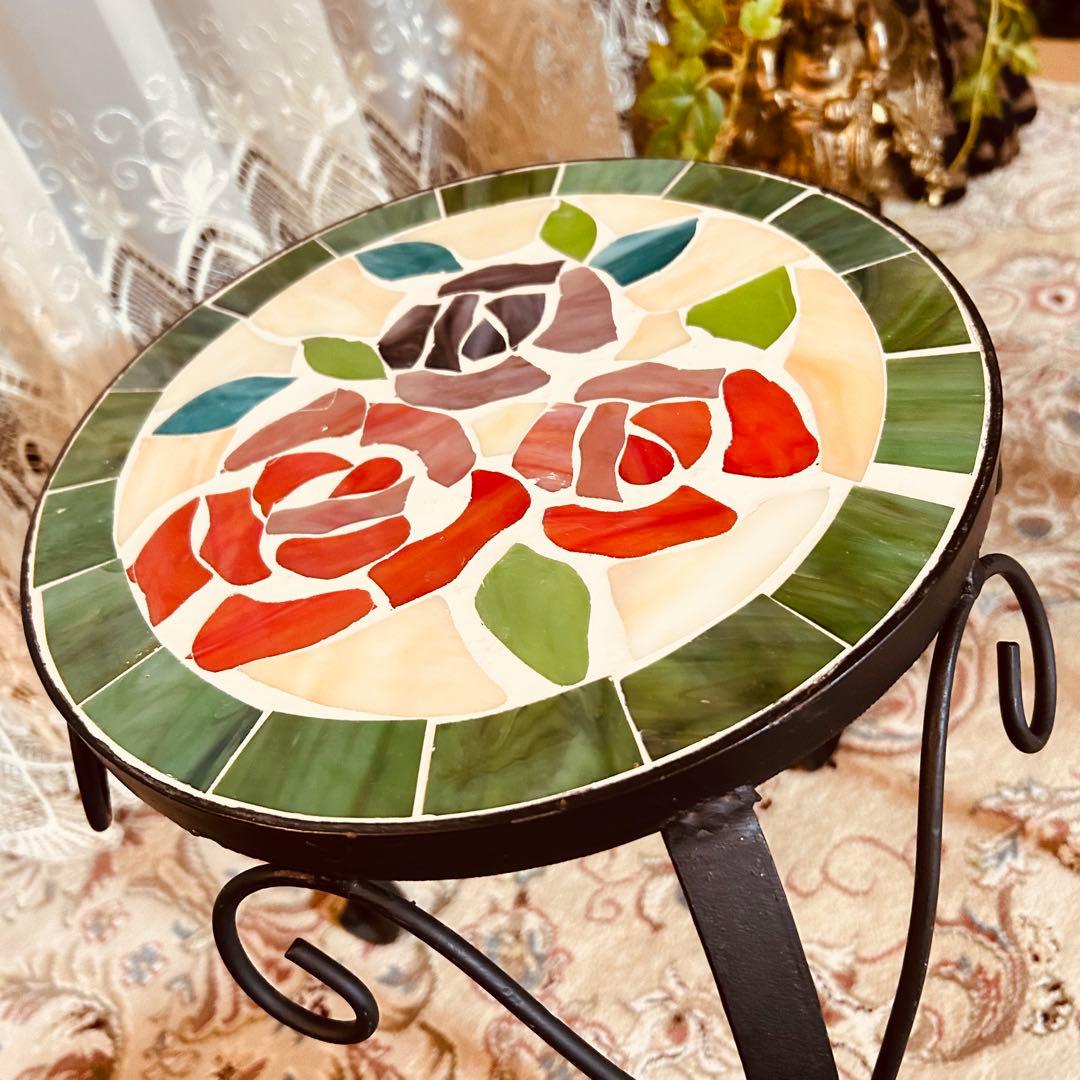 アンティーク 英国調　薔薇タイル　アイアン　花台　飾り棚　サイドテーブル　家具