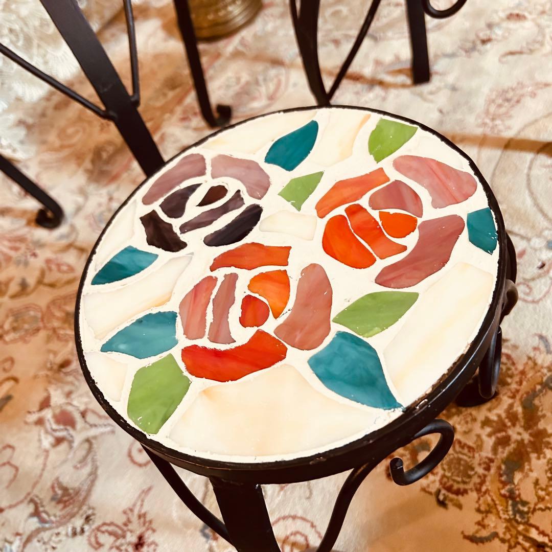 アンティーク 英国調　薔薇タイル　アイアン　花台　飾り棚　サイドテーブル　家具