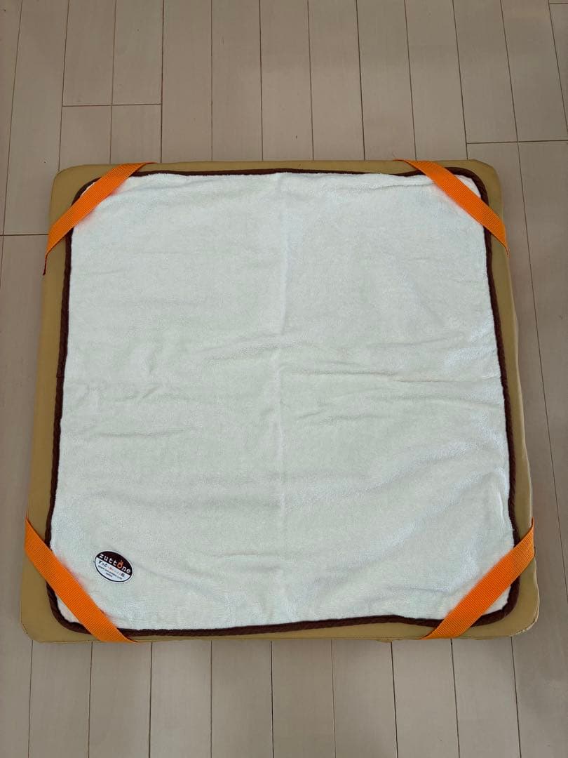 ペティオ (Petio) 床ずれ予防ベッド 小型犬用　本体2枚とマットタオル2枚