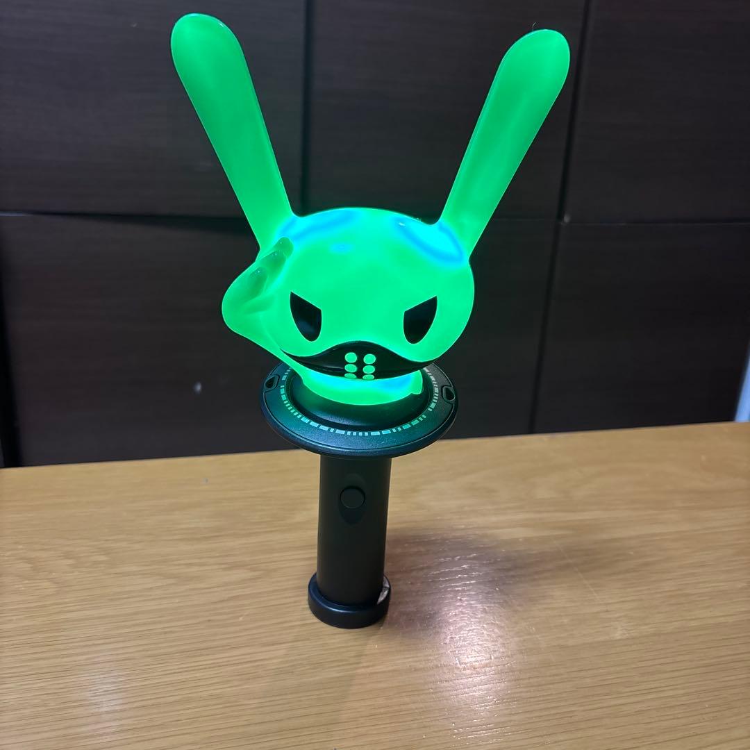 B.A.P ウサギ型ペンライト グリーン 公式