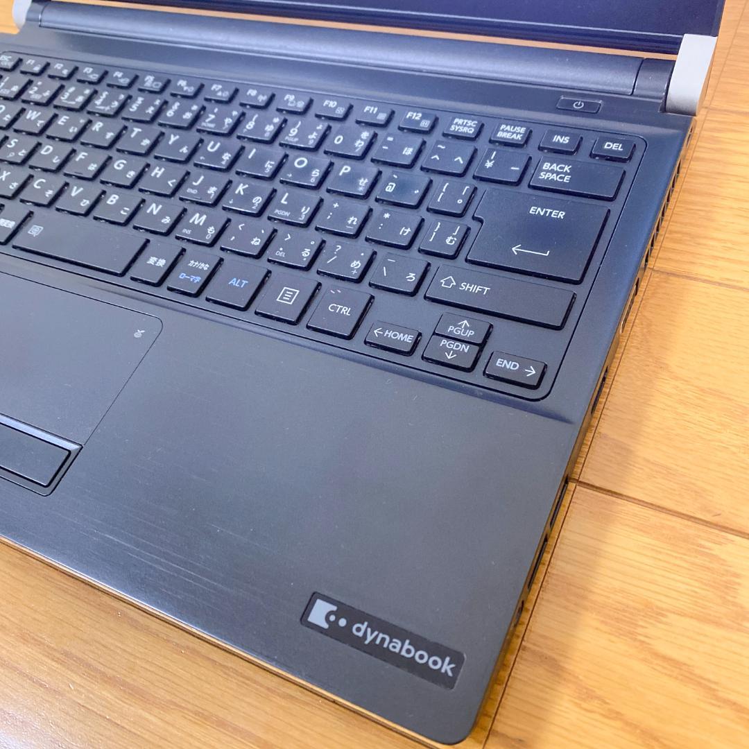 東芝軽量ノートパソコン✨メモリ16 快適SSD 7世代i3 Windows11