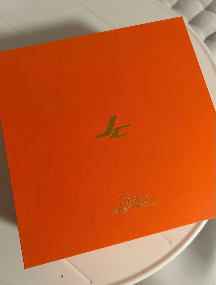 檀健次の事務所からの新年オフィシャルプレゼントセット