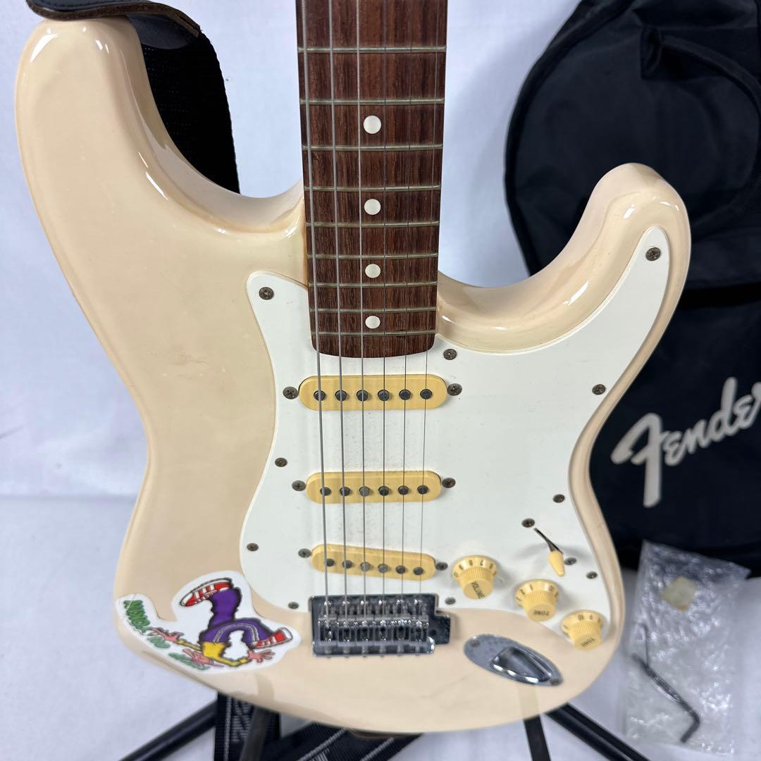 ⭐︎FENDER フェンダーメキシコSTRATCASTER 詳細不明