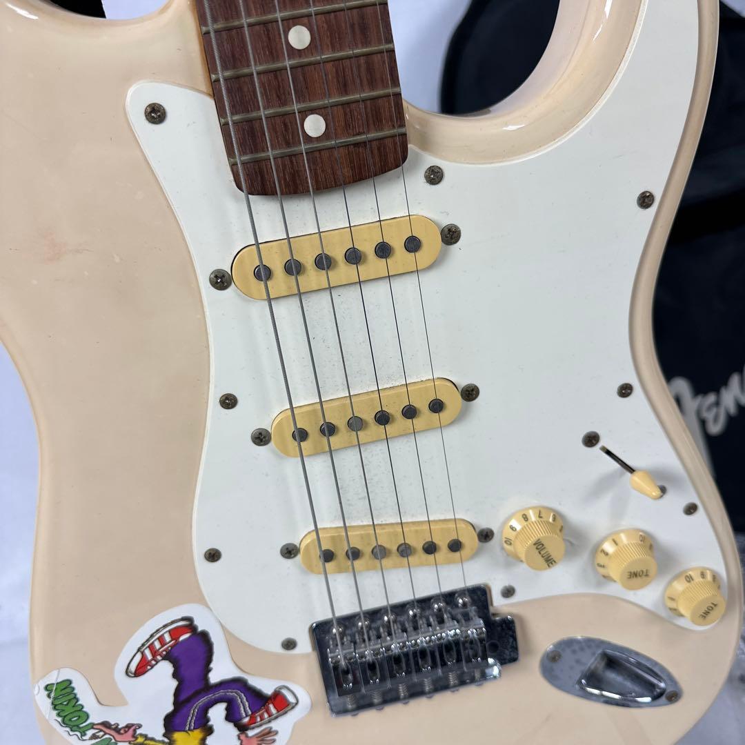 ⭐︎FENDER フェンダーメキシコSTRATCASTER 詳細不明