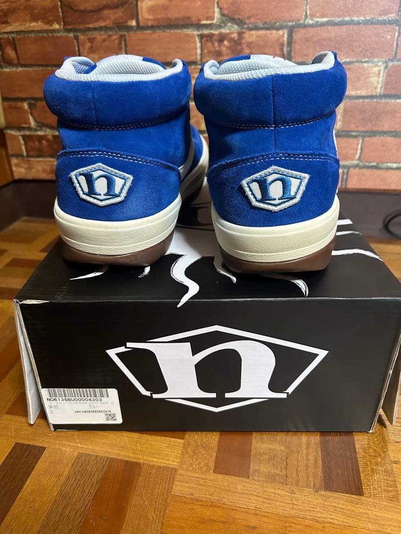 ノースウェーブ　espresso chilli suedeブルー値引き終了。