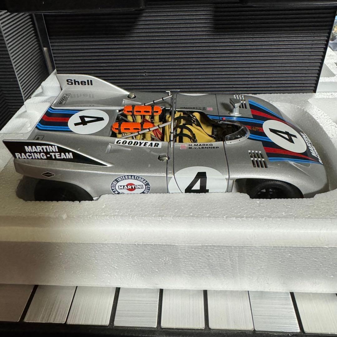 未展示品 オートアート 1/18 ポルシェ908 / 03